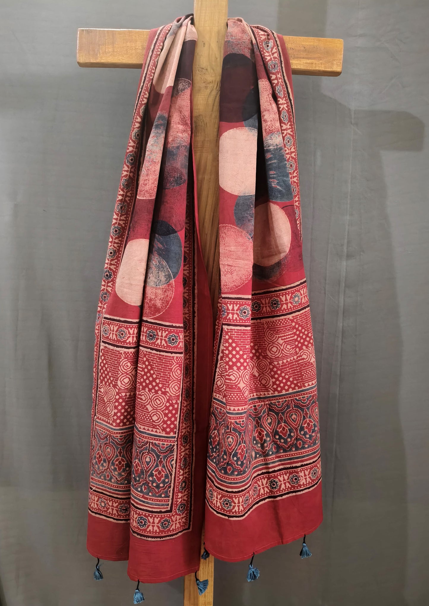 Ajrakh Stole- Red R1