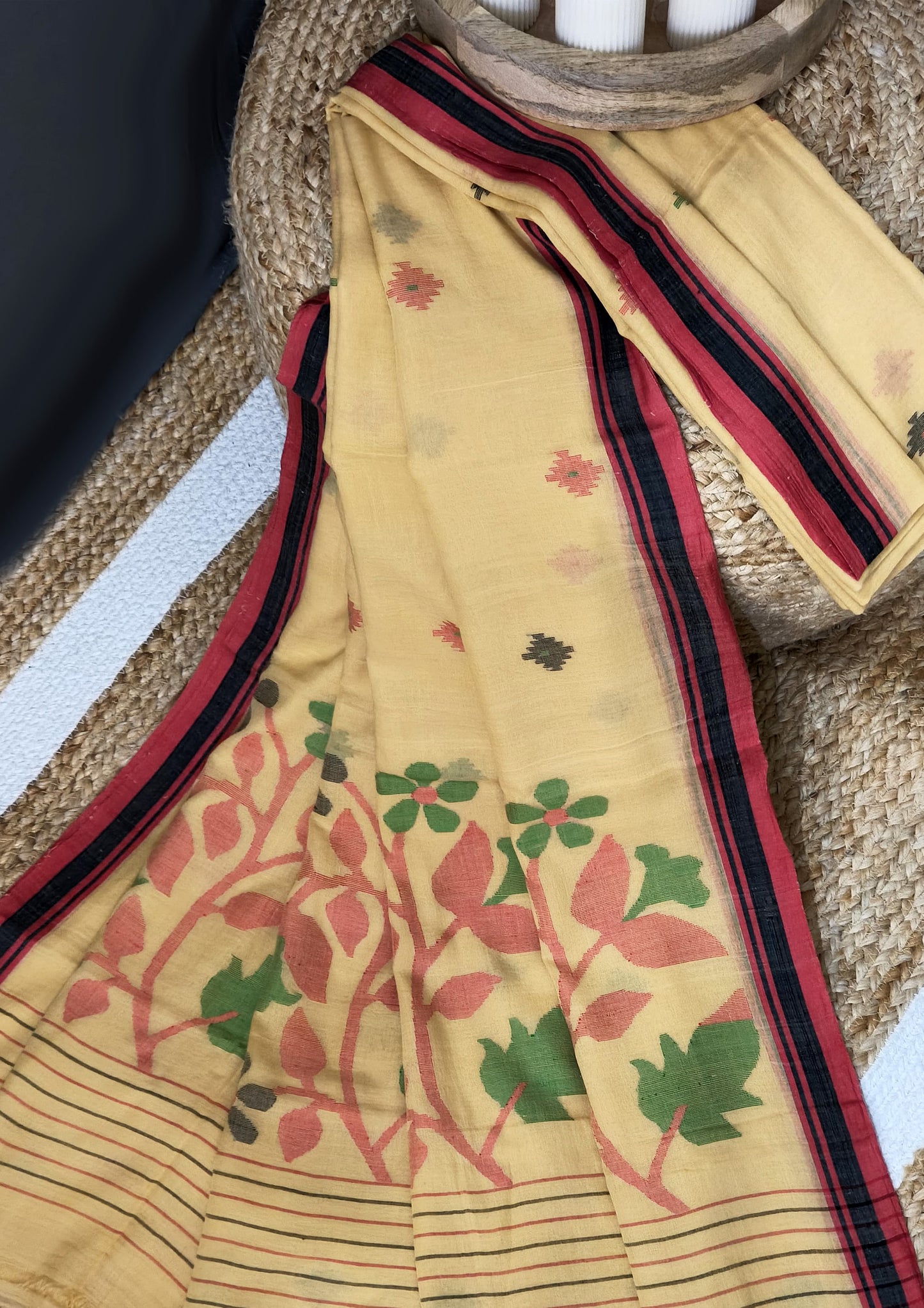 Cotton Jamdani Phool Buti- Cream