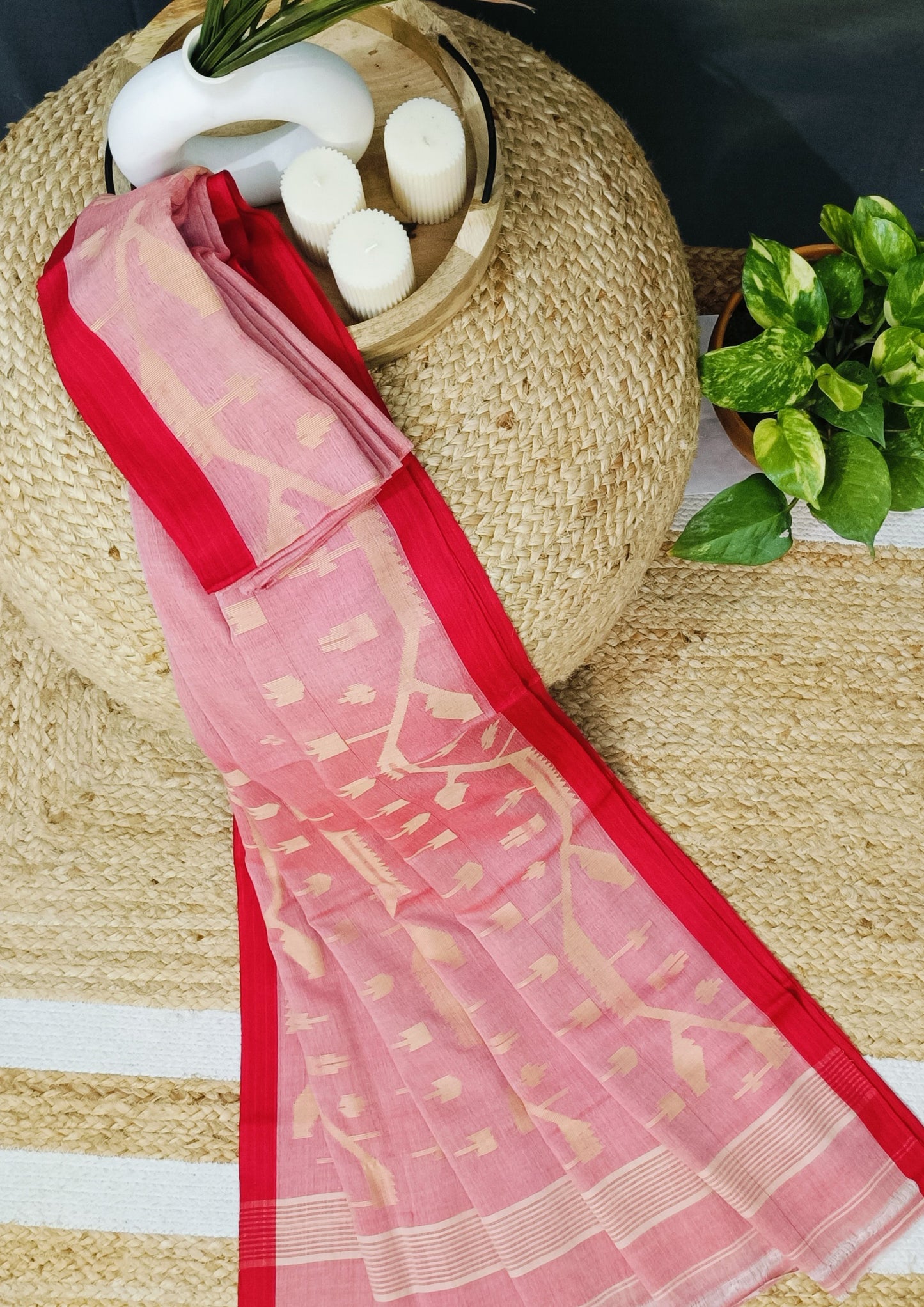Cotton Jamdani Chir buti Saree- Red