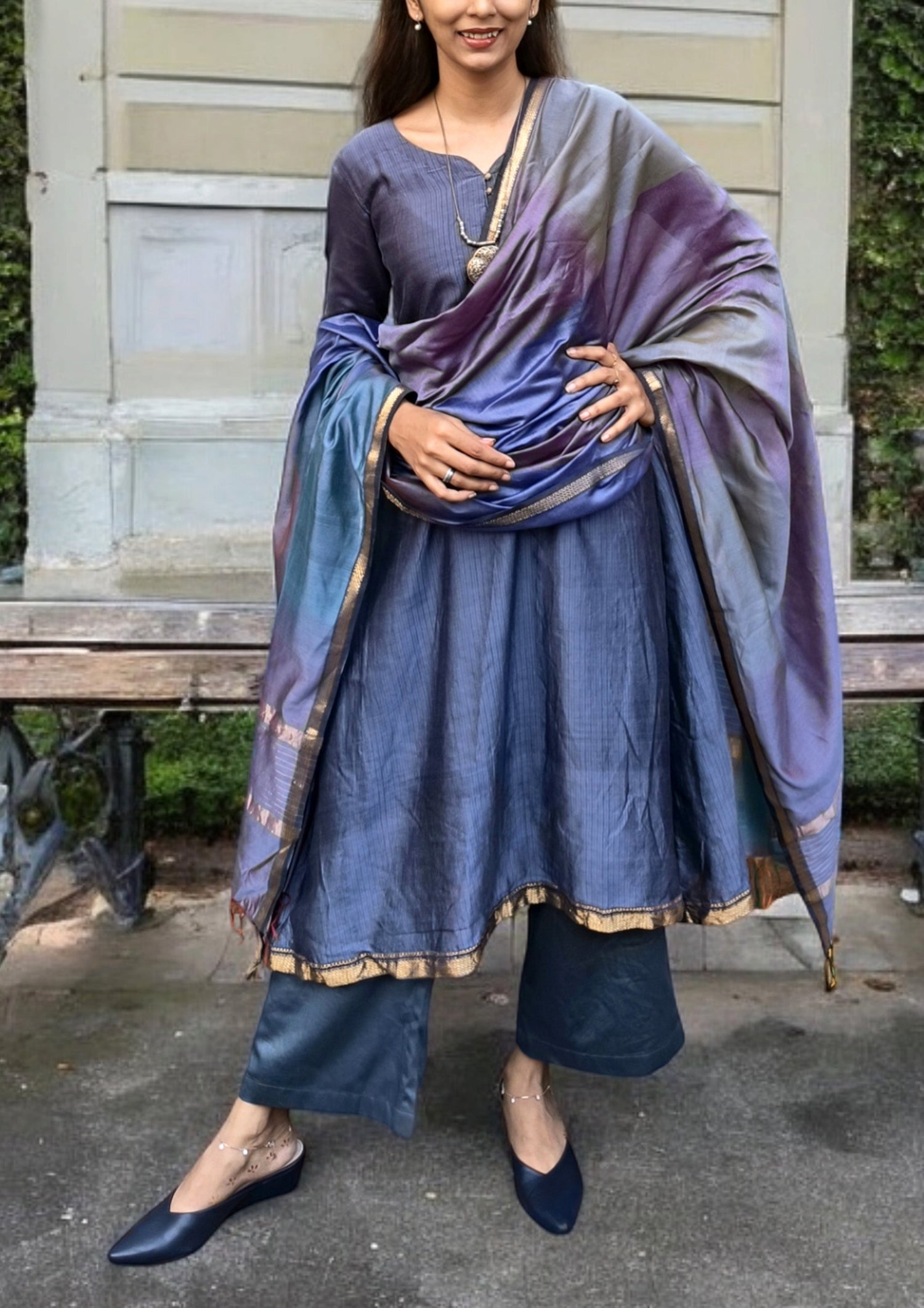 Maheshwari  माहेश्वरी (Suit)