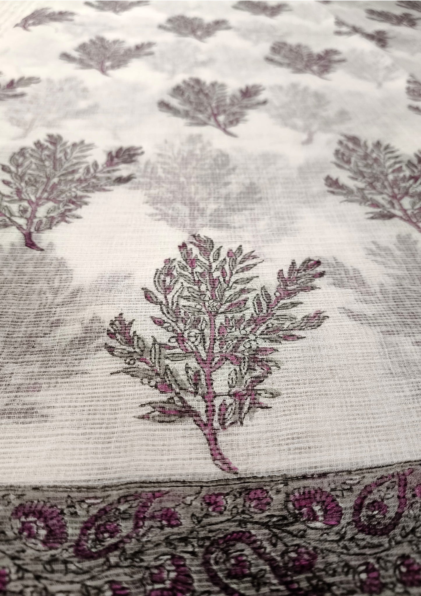Bagru Handblock Print Kota Doria Sarees- Grey Pink Foliage