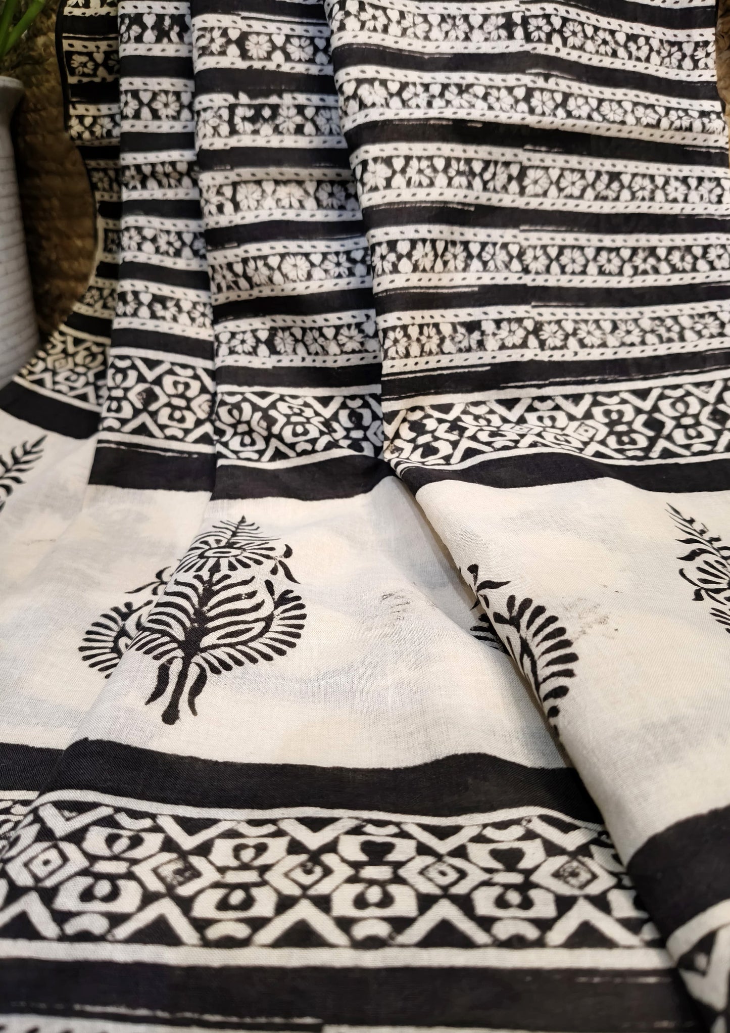 Bagru Handblock Print Cotton Mulmul Saree- Black