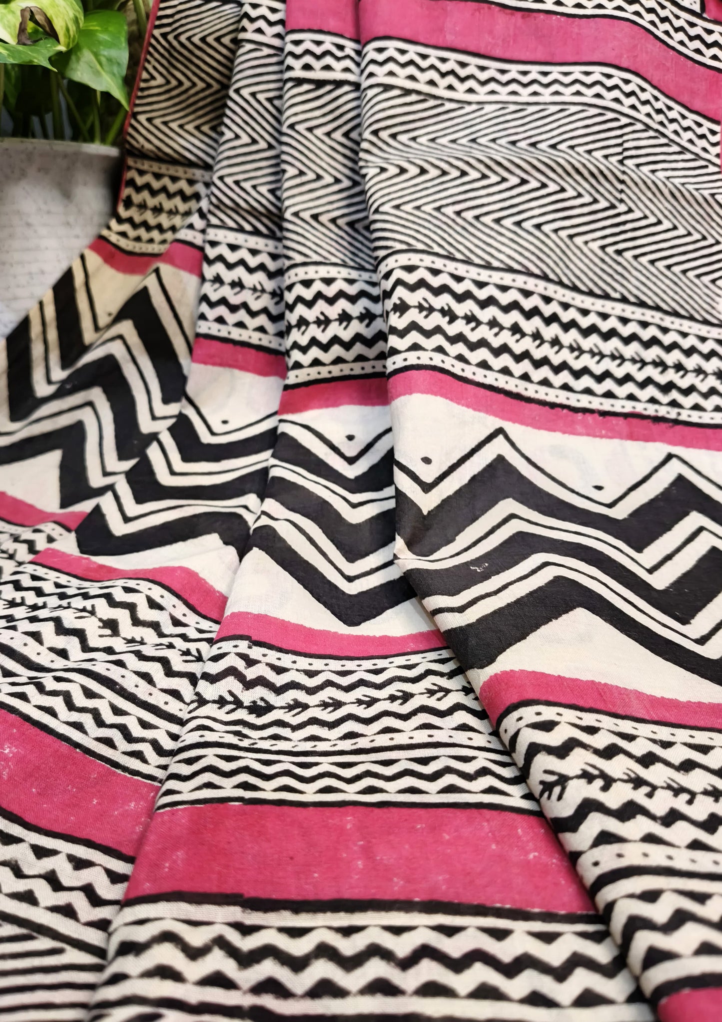 Bagru Handblock Print Cotton Mulmul Saree- Red 2