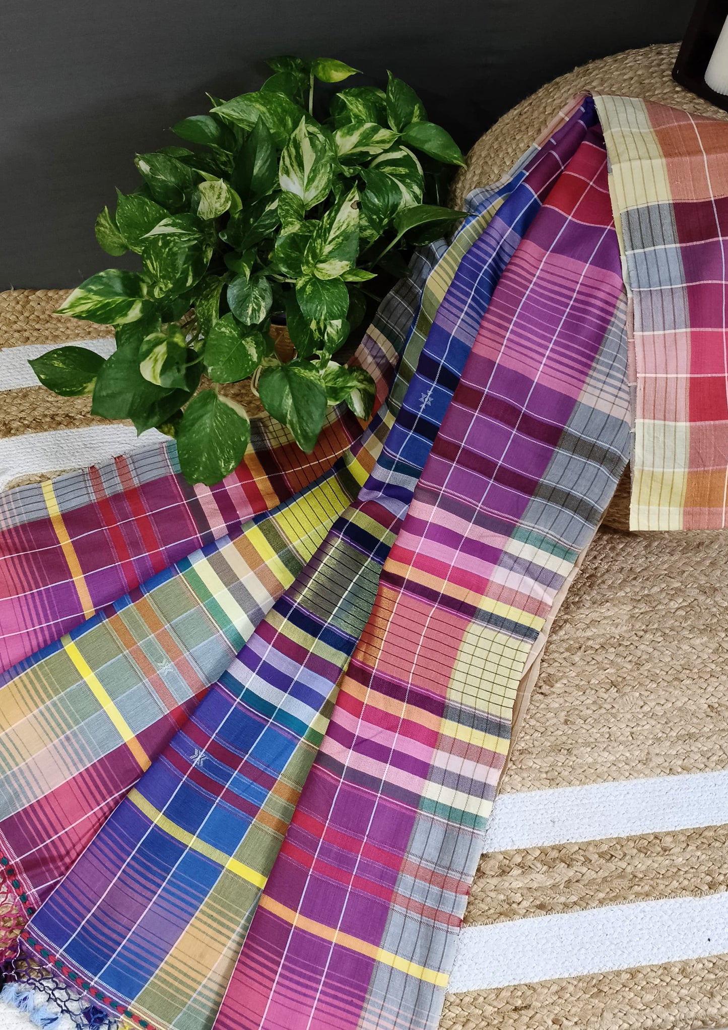 Bhujodi Soft Cotton Saree- Pink Checks