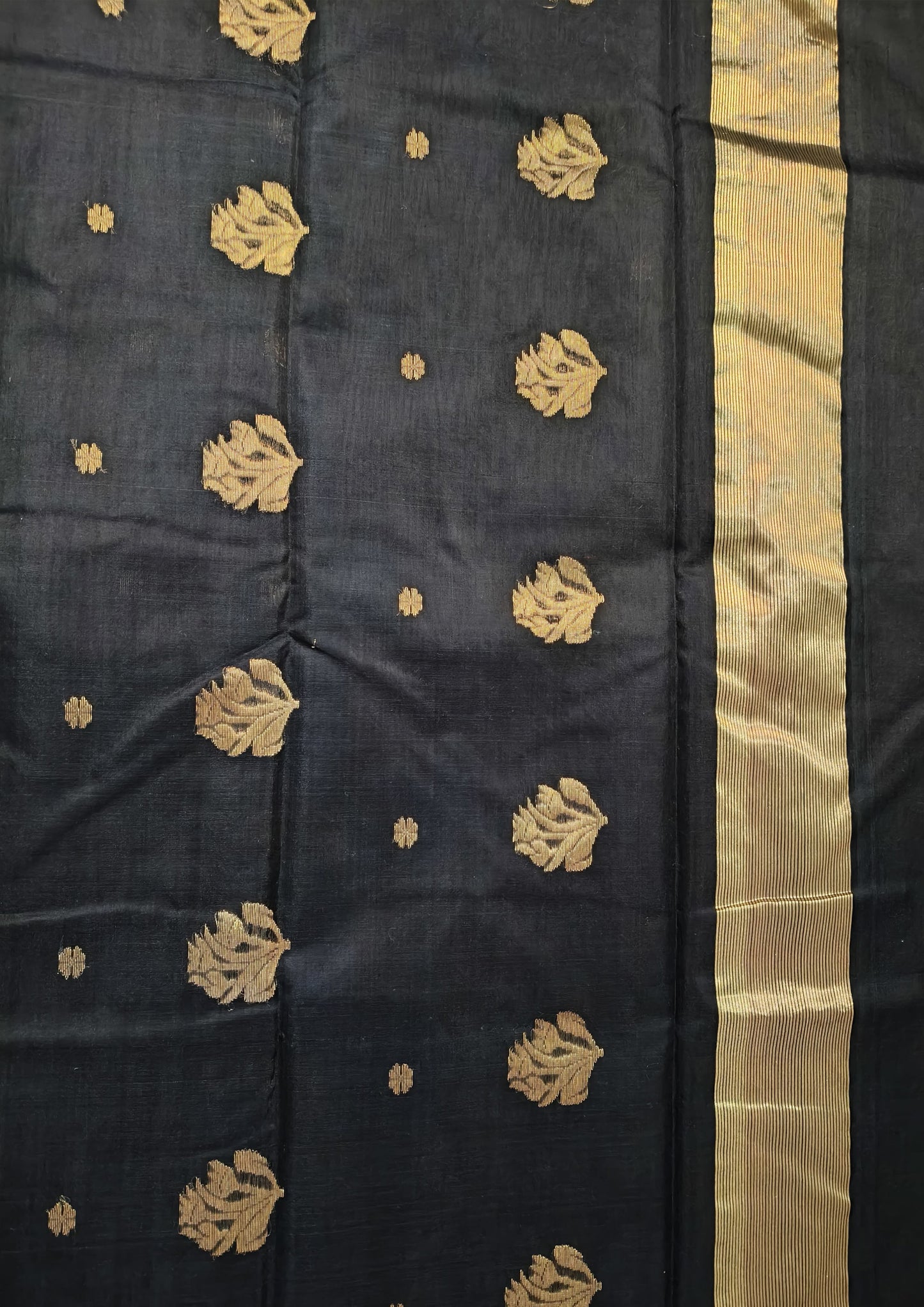 Chanderi Silk Saree- Bda phool buti- Black