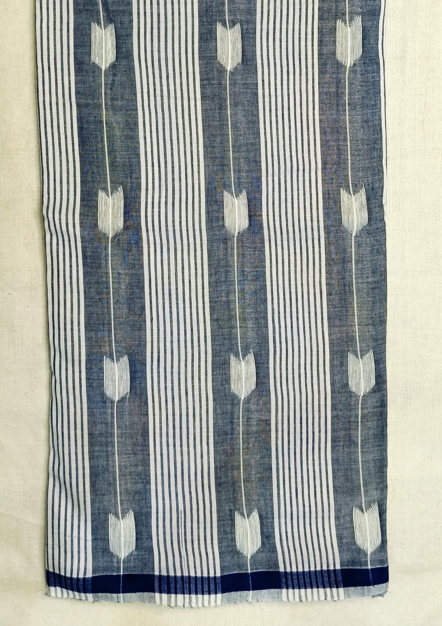 Cotton Jamdani Arrow Buti Saree - Denim blue