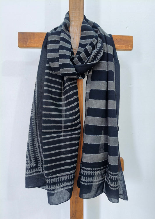 Handblock Printed Dabu (mud resist) Cotton Stole- 05 Siyahi