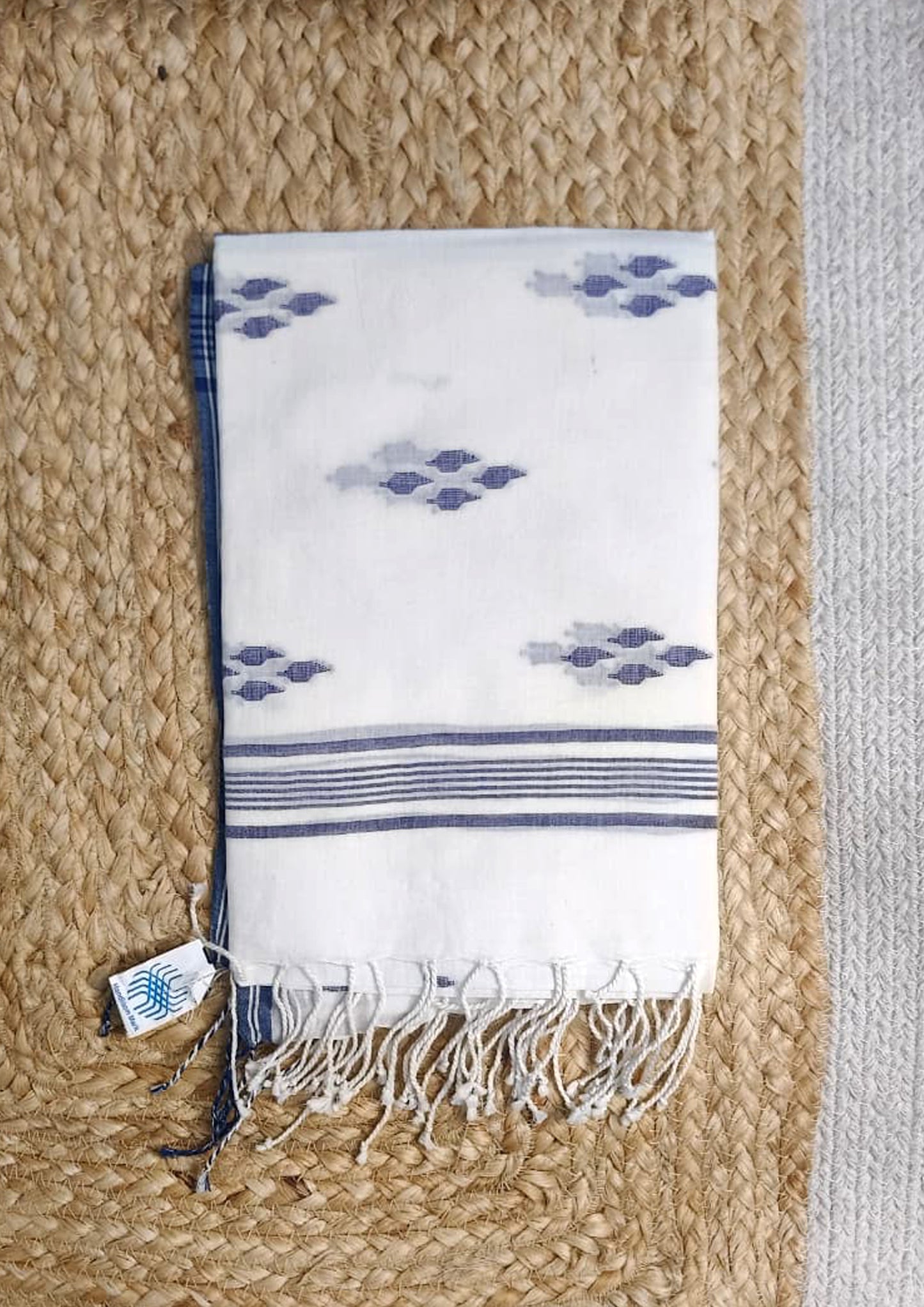 Jamdani Stole- White HJ21