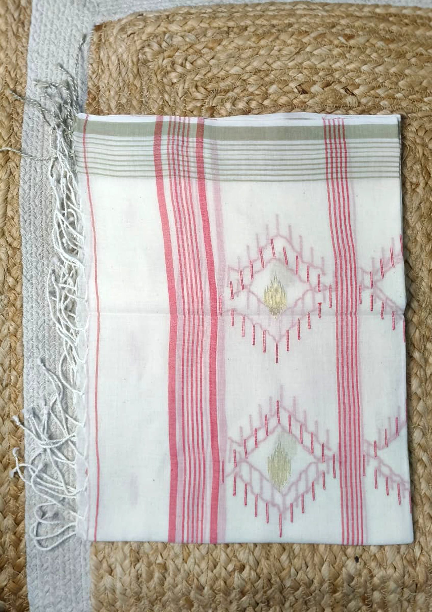 Jamdani Stole- White HJ25