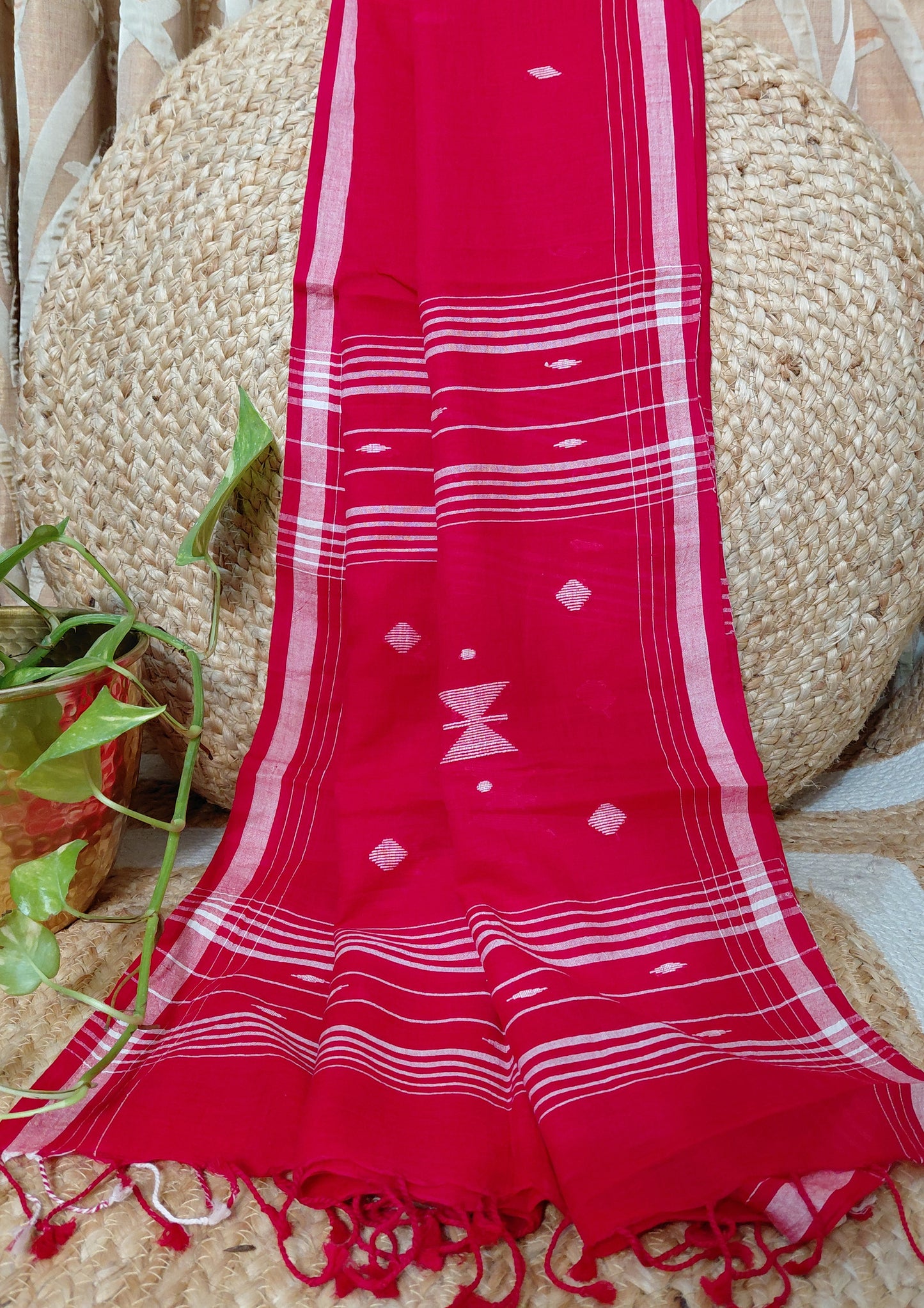 Jamdani Stole- Red HJ31