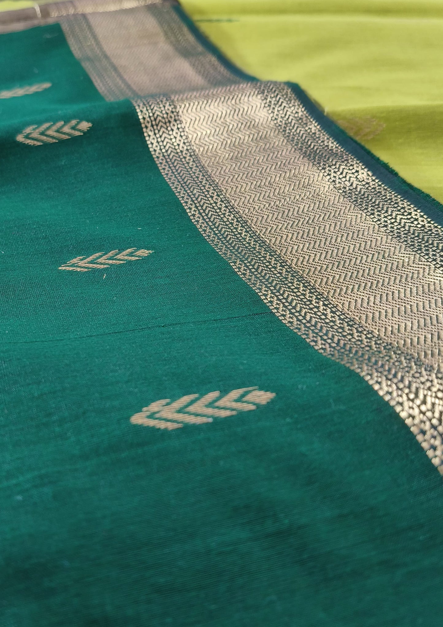 Maheshwari Saree- M7 Lime green