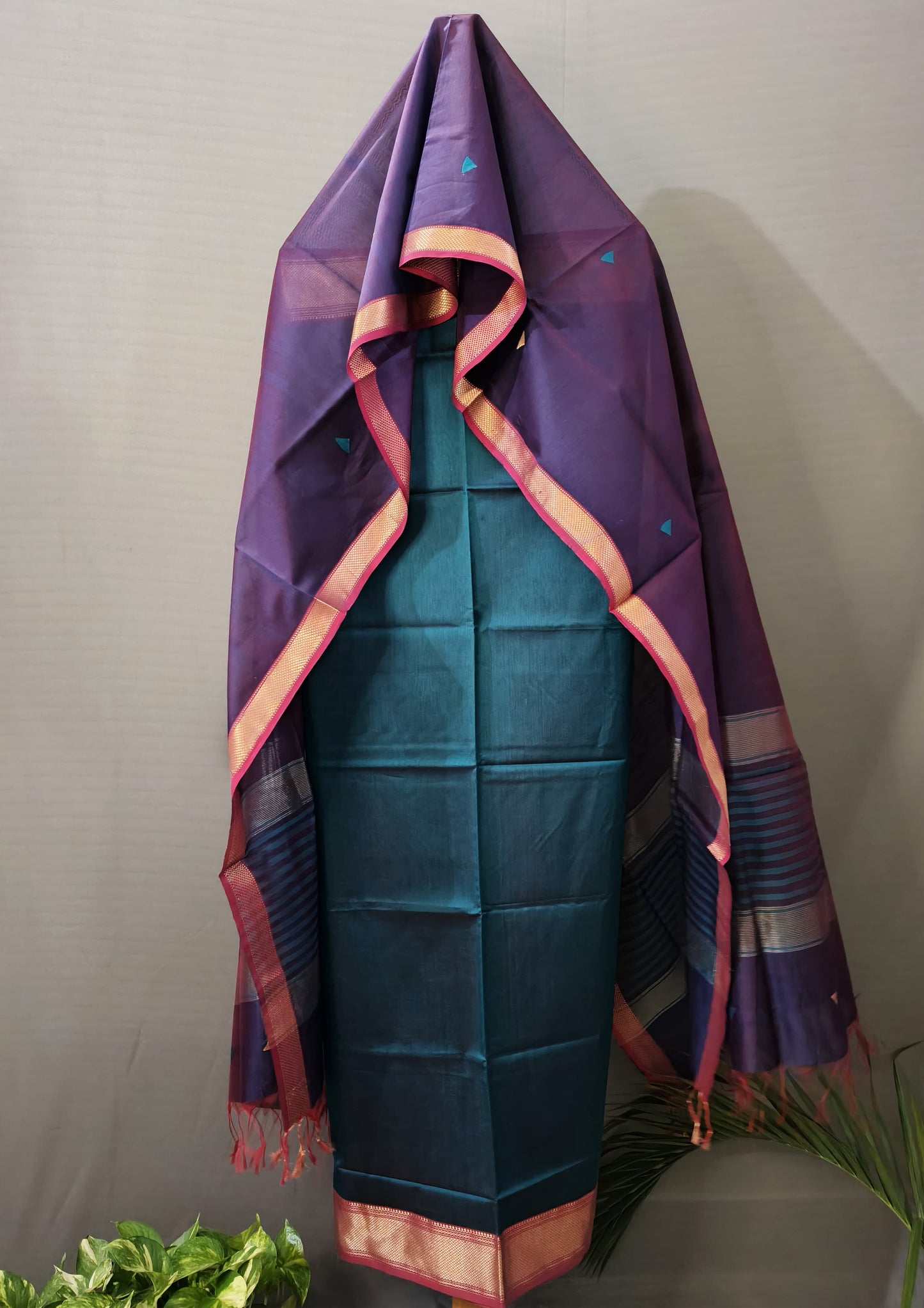 Maheshwari Silk Suit Set- Buti Turqoise