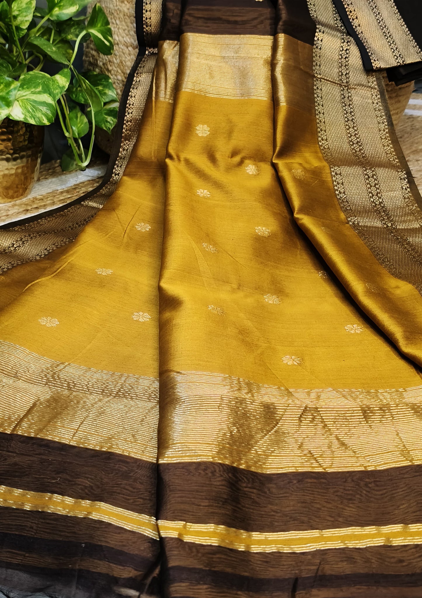 Maheshwari Saree- Mustard Brown