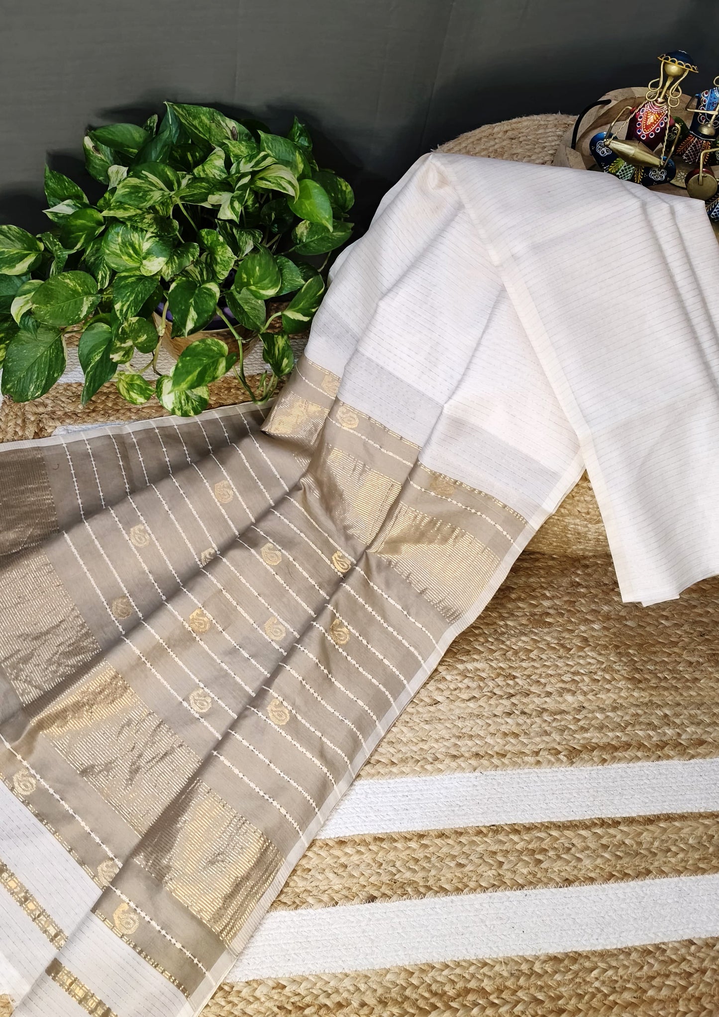 Maheshwari Saree- White Beige