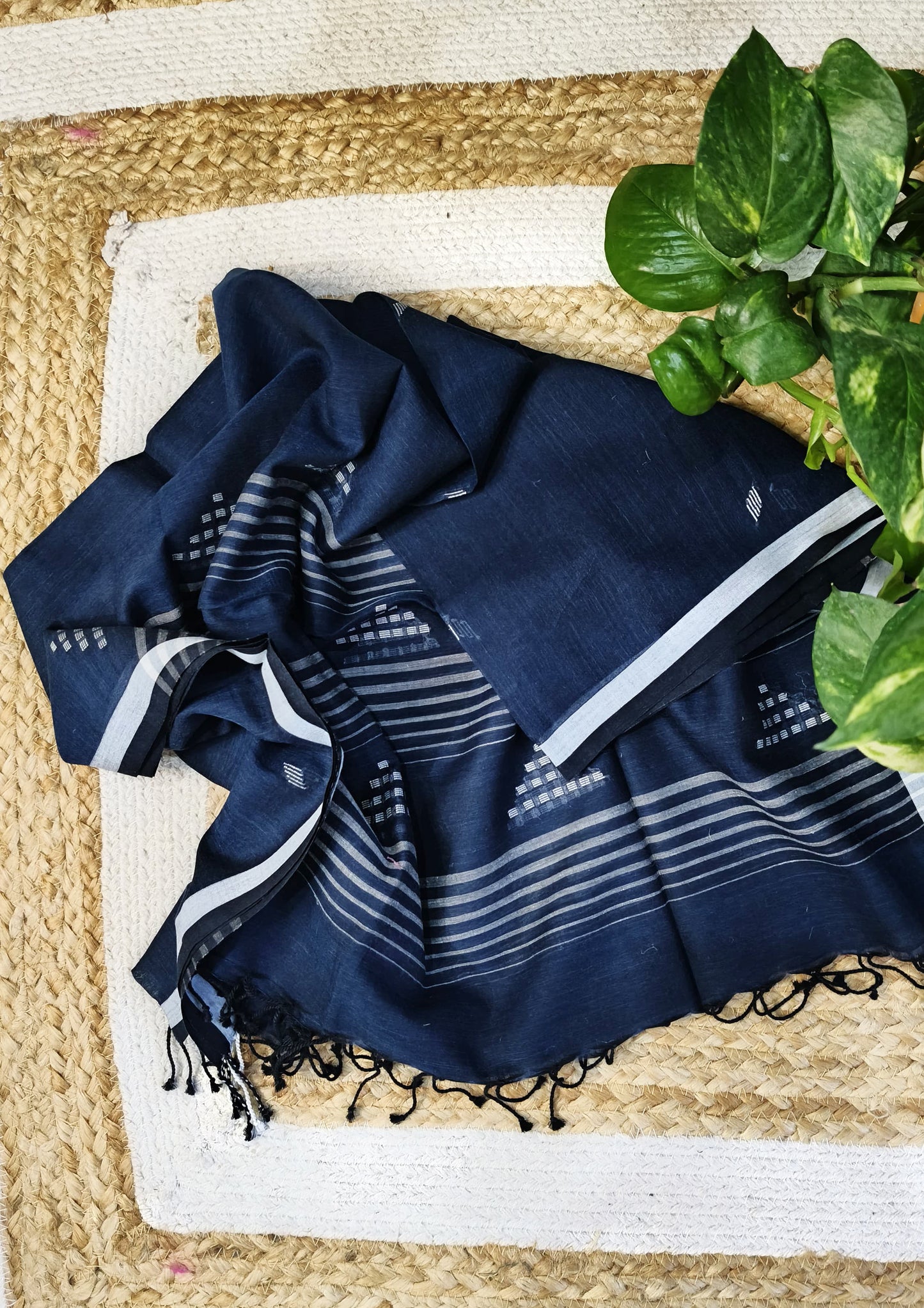 Jamdani Stole- Navy Blue 1