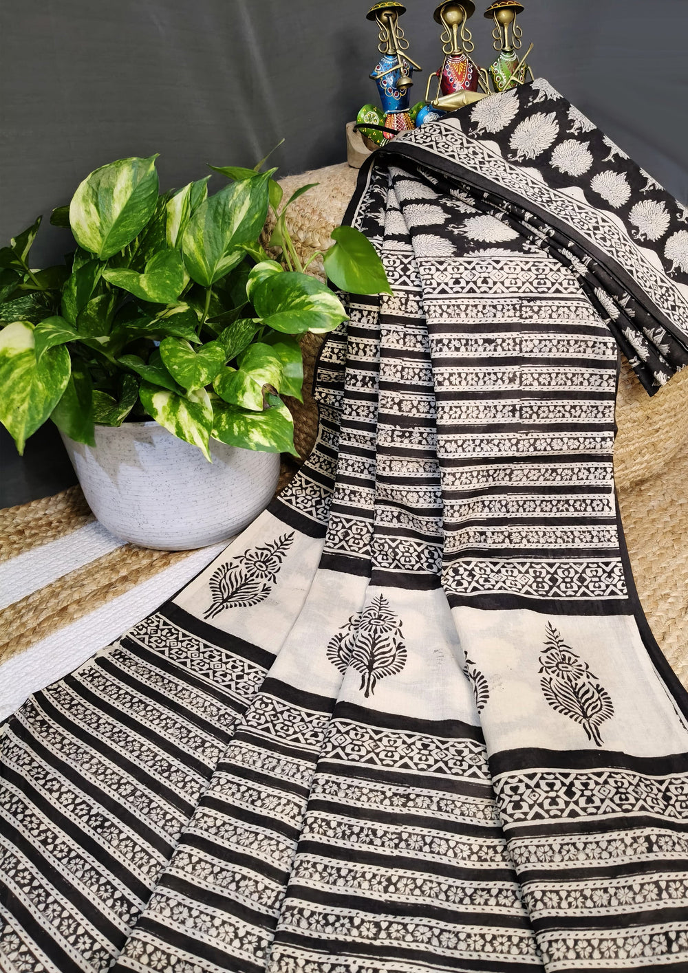 Bagru Handblock Print Cotton Mulmul Saree - Black - Wefta