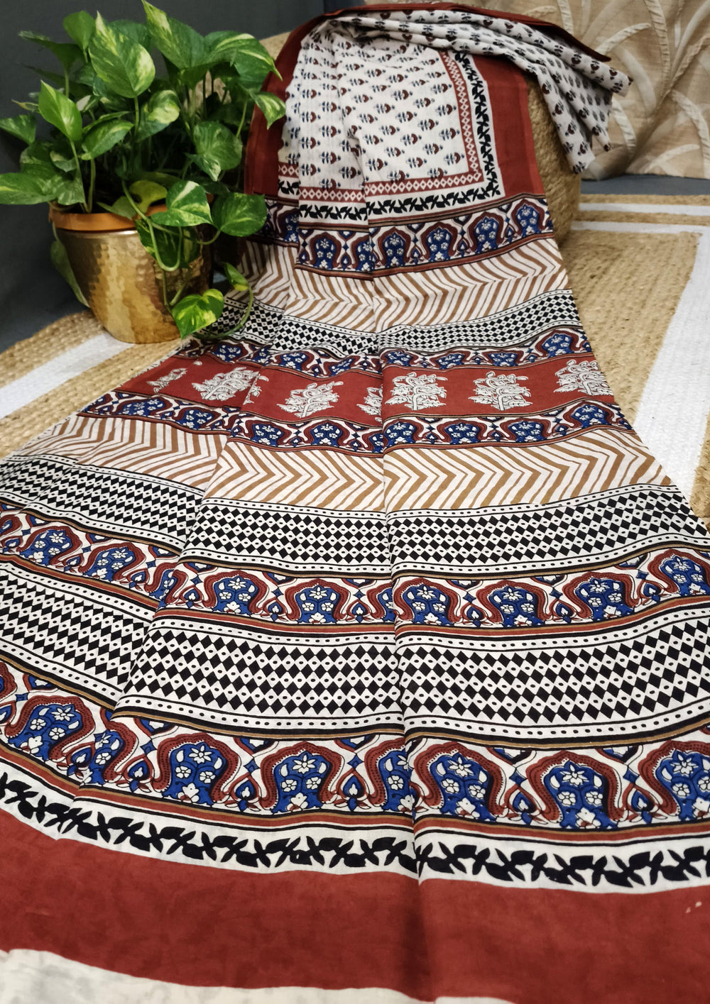 Bagru - Handblock print Cotton Saree - Cream Red1 - Wefta