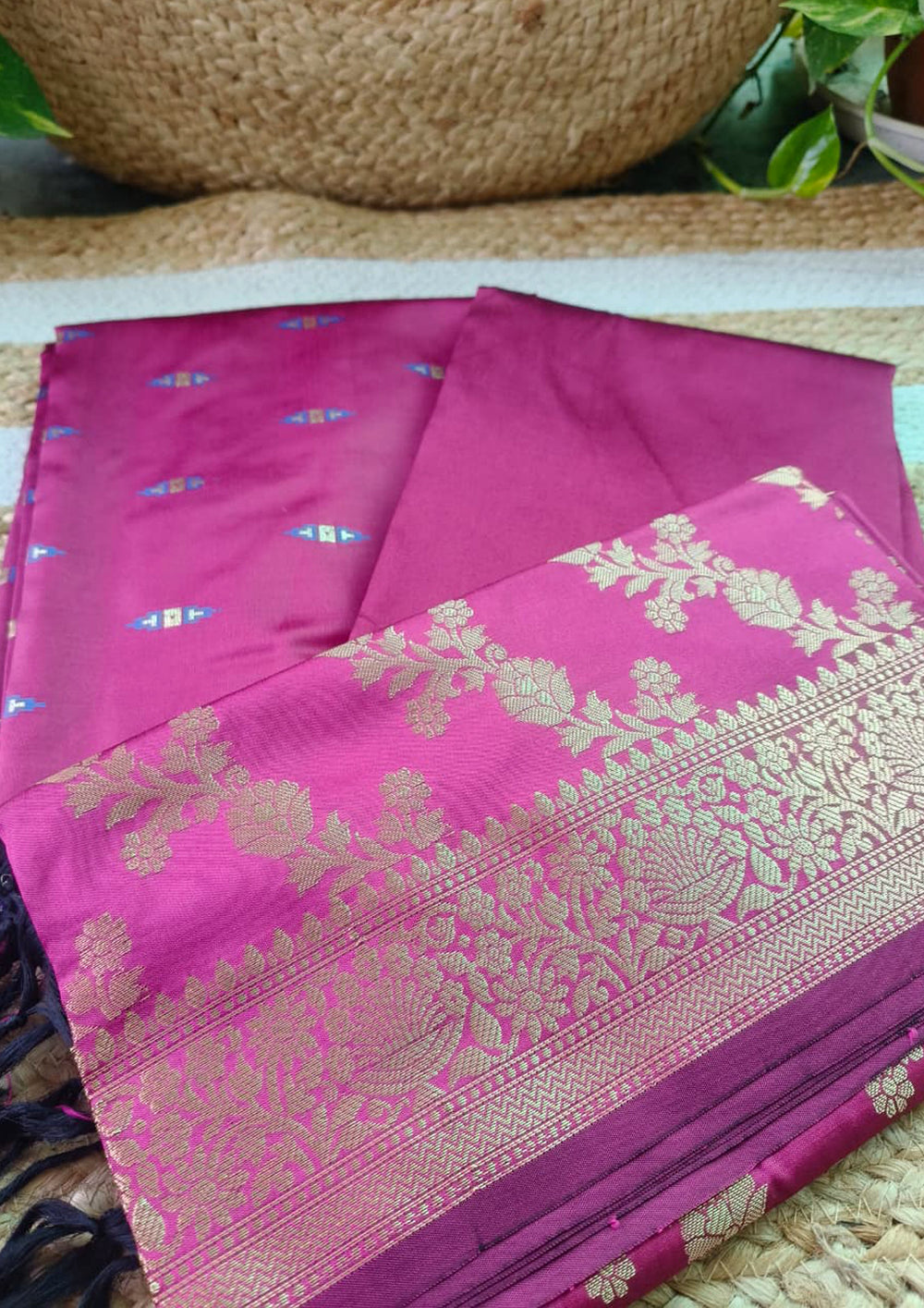 Banarasi Fancy Suit - F3 Magenta - Wefta