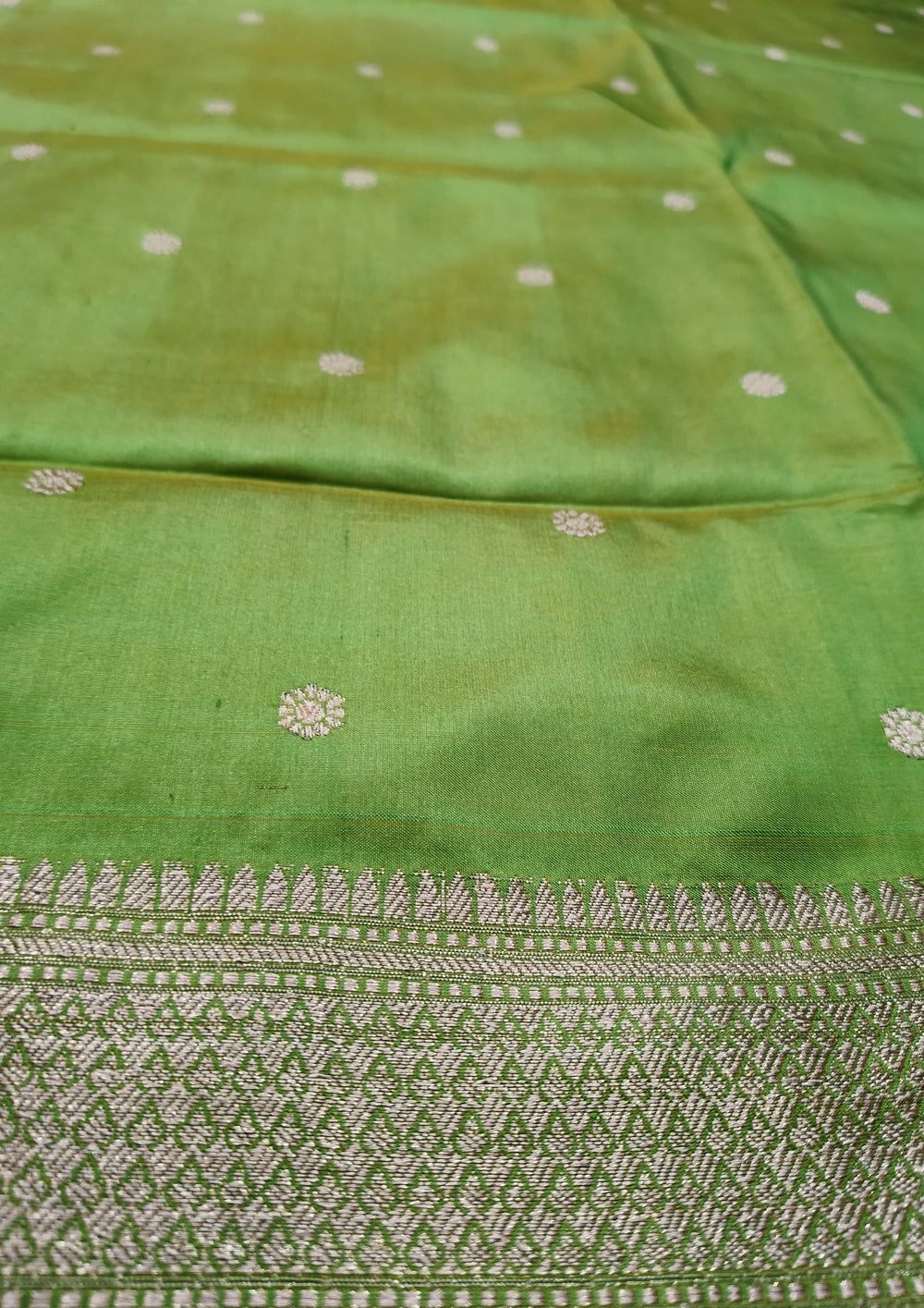 Banarasi Silk Saree 01 - Green - Wefta