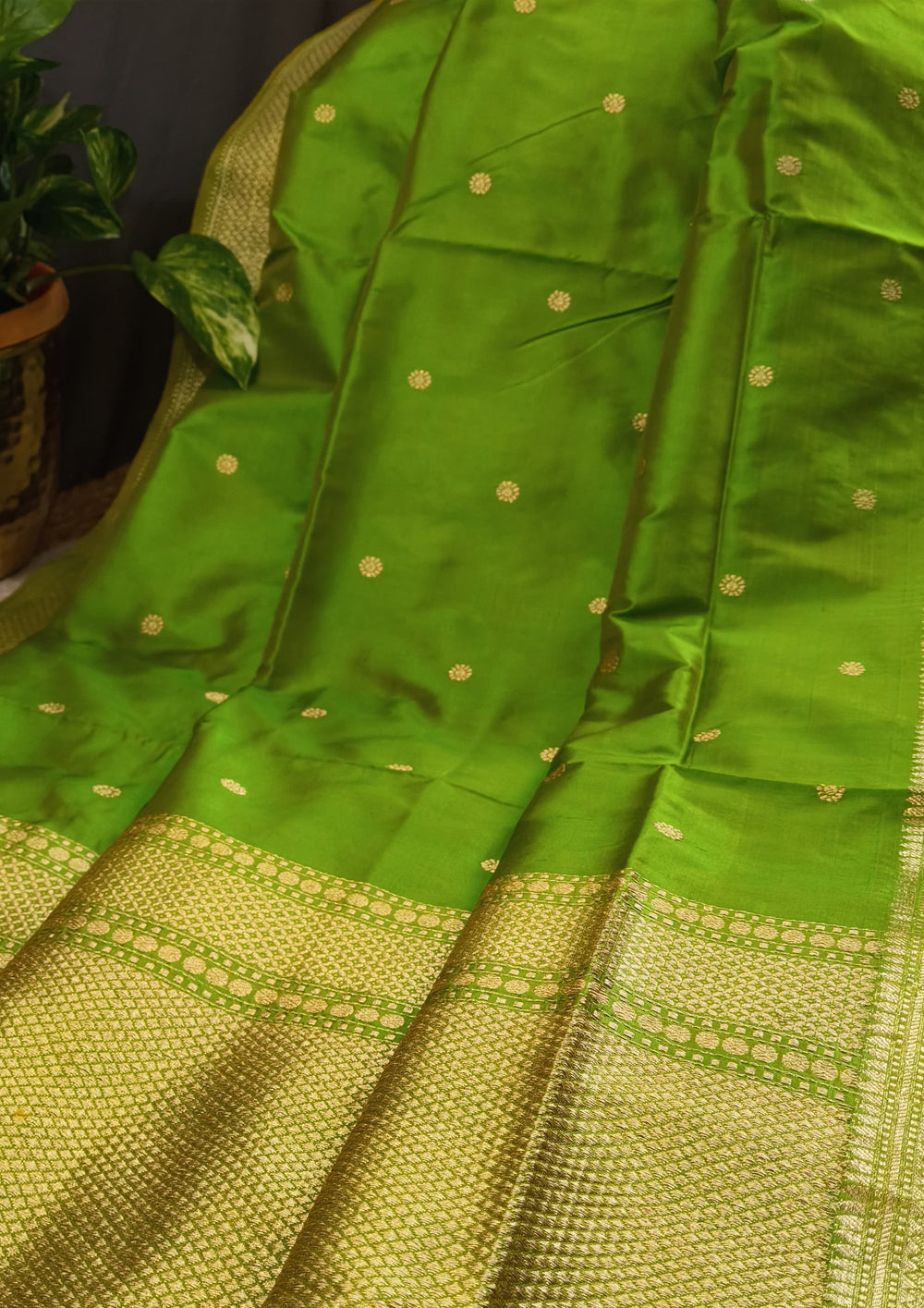 Banarasi Silk Saree 01 - Green - Wefta
