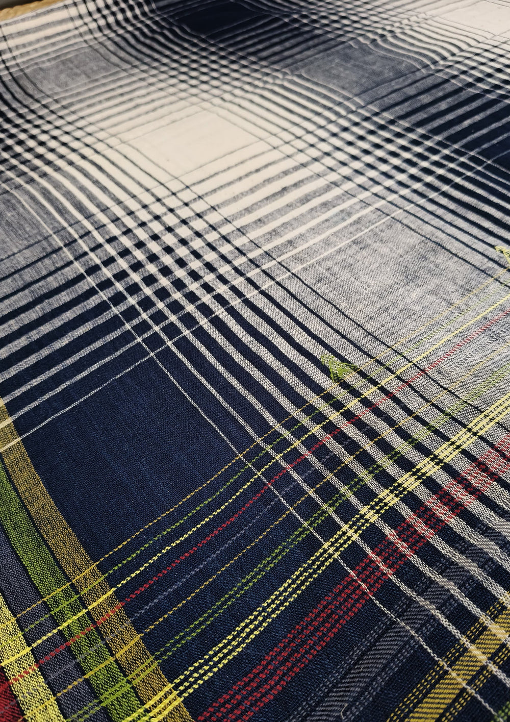 Bhujodi Kala Cotton Saree (Kutchi) - 4KC Navy Checks - Wefta
