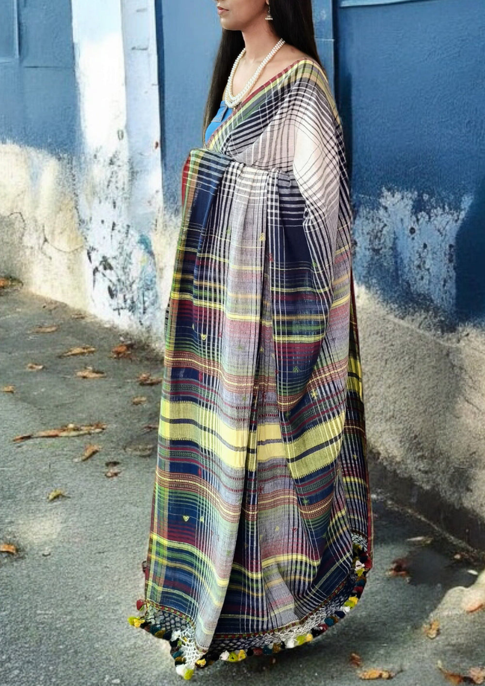 Bhujodi Kala Cotton Saree (Kutchi) - 4KC Navy Checks - Wefta
