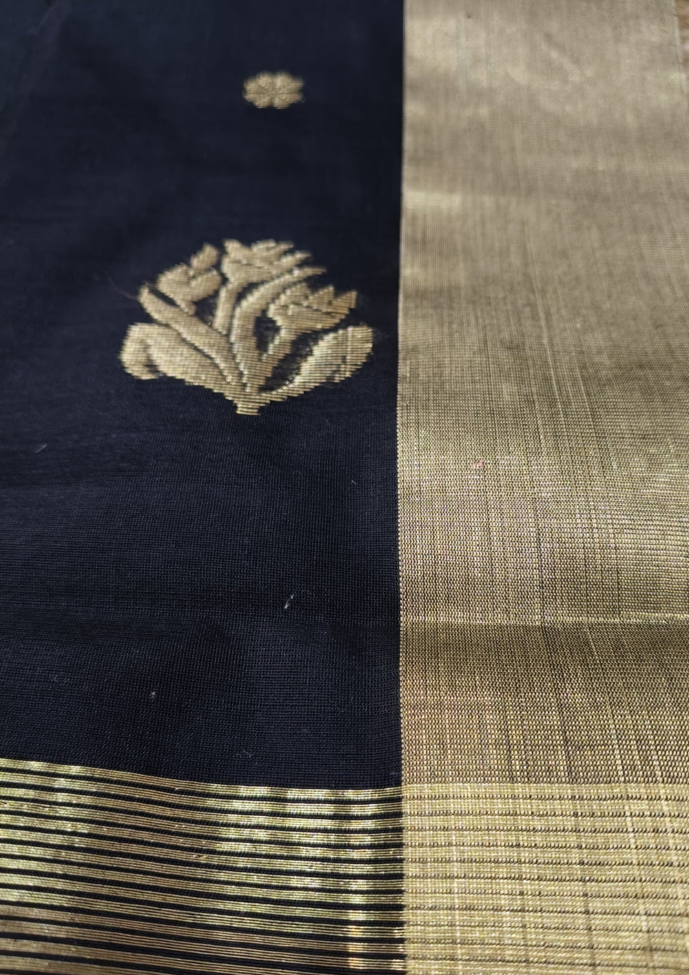 Chanderi Silk Saree - Bda phool buti - Black - Wefta