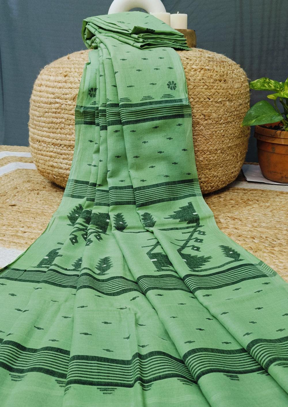 Cotton Jamdani Machi Buti Saree- Green - Wefta