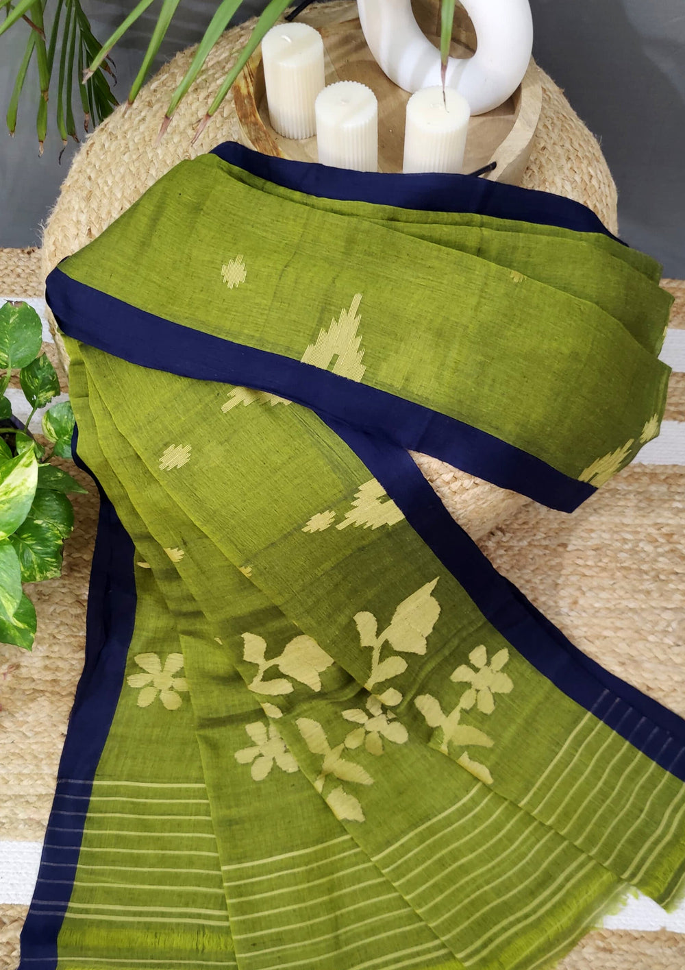 Cotton Jamdani Phool Buti Saree- Green - Wefta