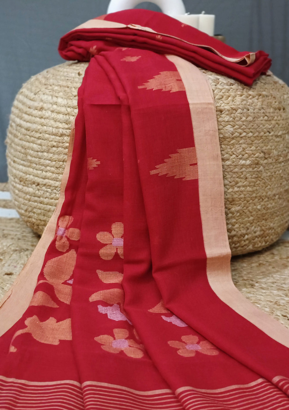 Cotton Jamdani Phool Buti Saree- Red - Wefta