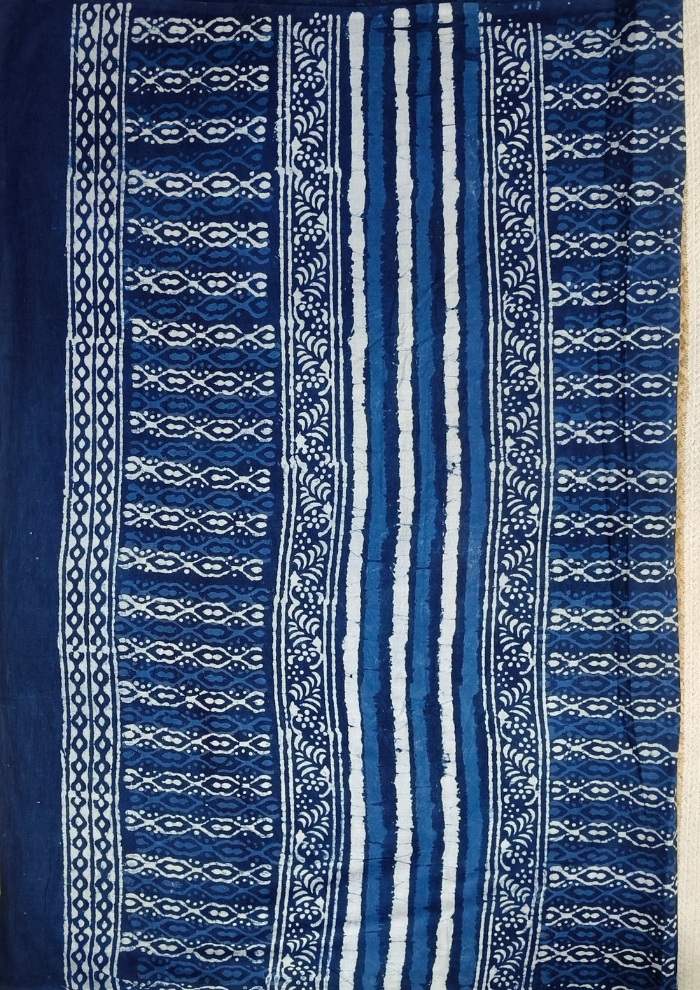 Dabu - Handblock printed Saree - 23 Indigo - Wefta
