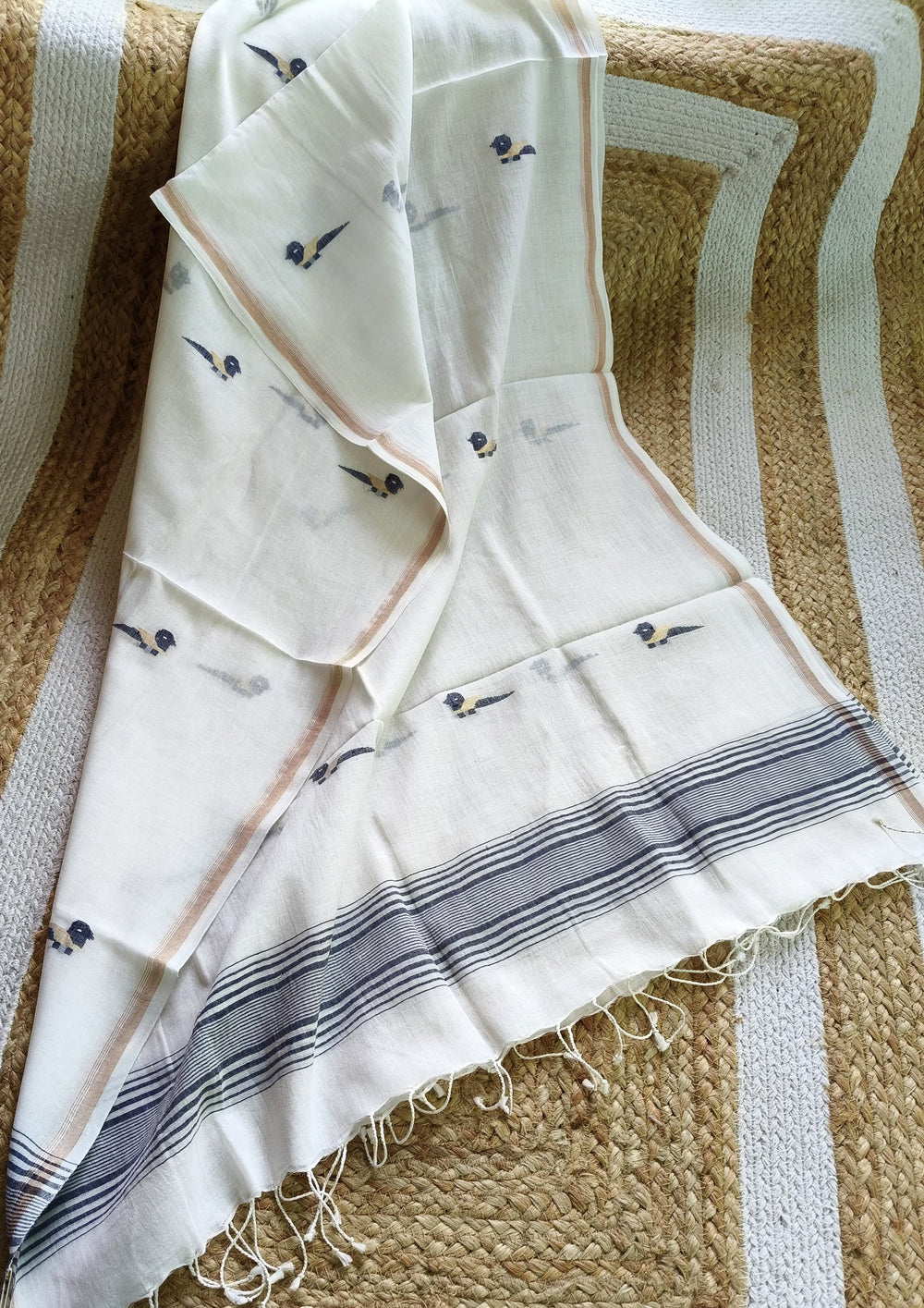 Jamdani Stole- Chidiya- White w3 - Wefta