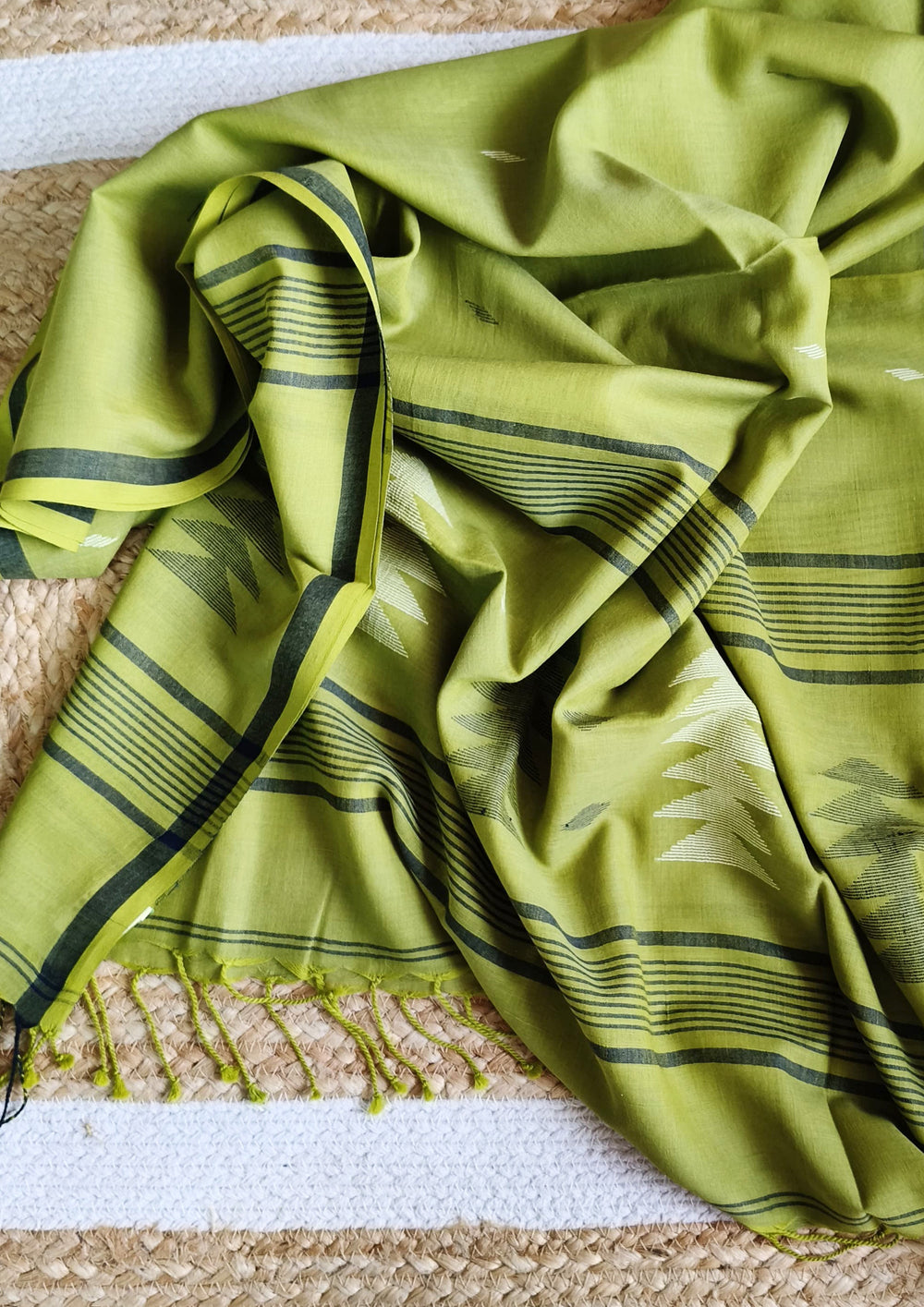 Jamdani Stole - Green 1 - Wefta
