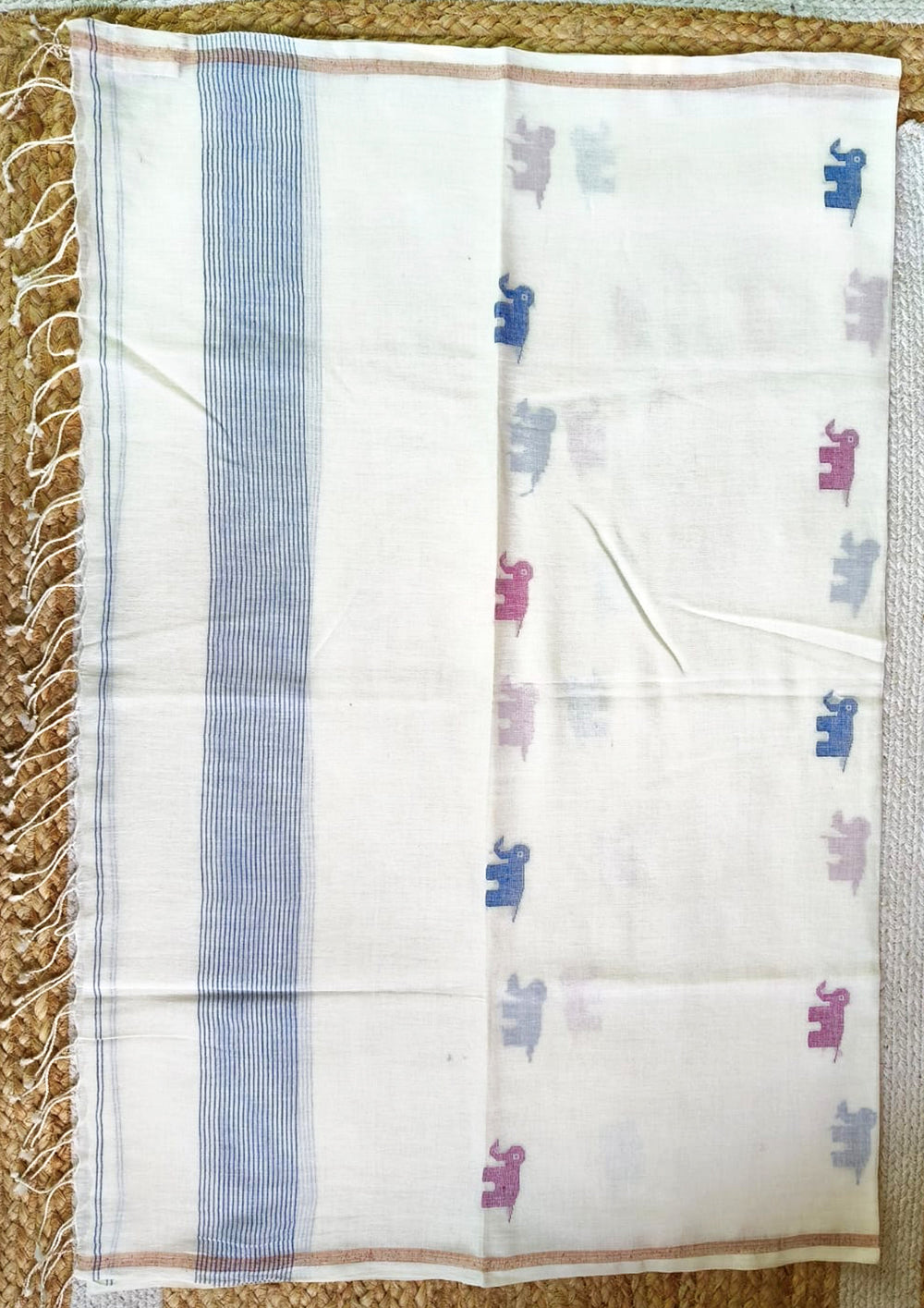 Jamdani Stole - Hathi - White w2 - Wefta