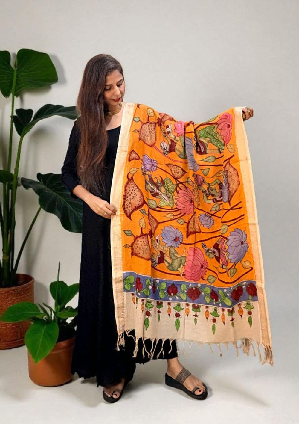 Kalamkari Handpainted Dupatta - Orange K1 - Wefta