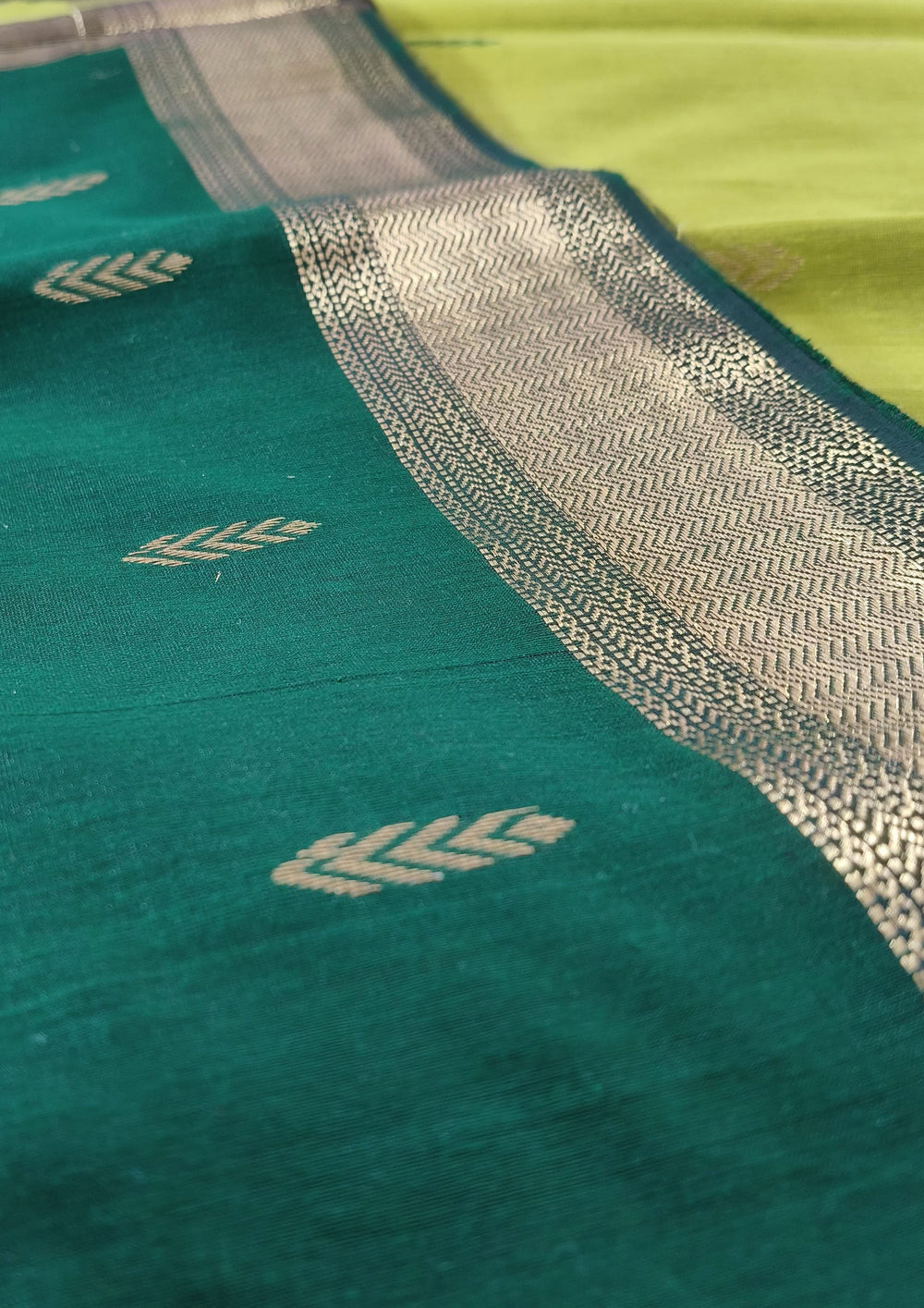 Maheshwari Saree - M7 Lime green - Wefta