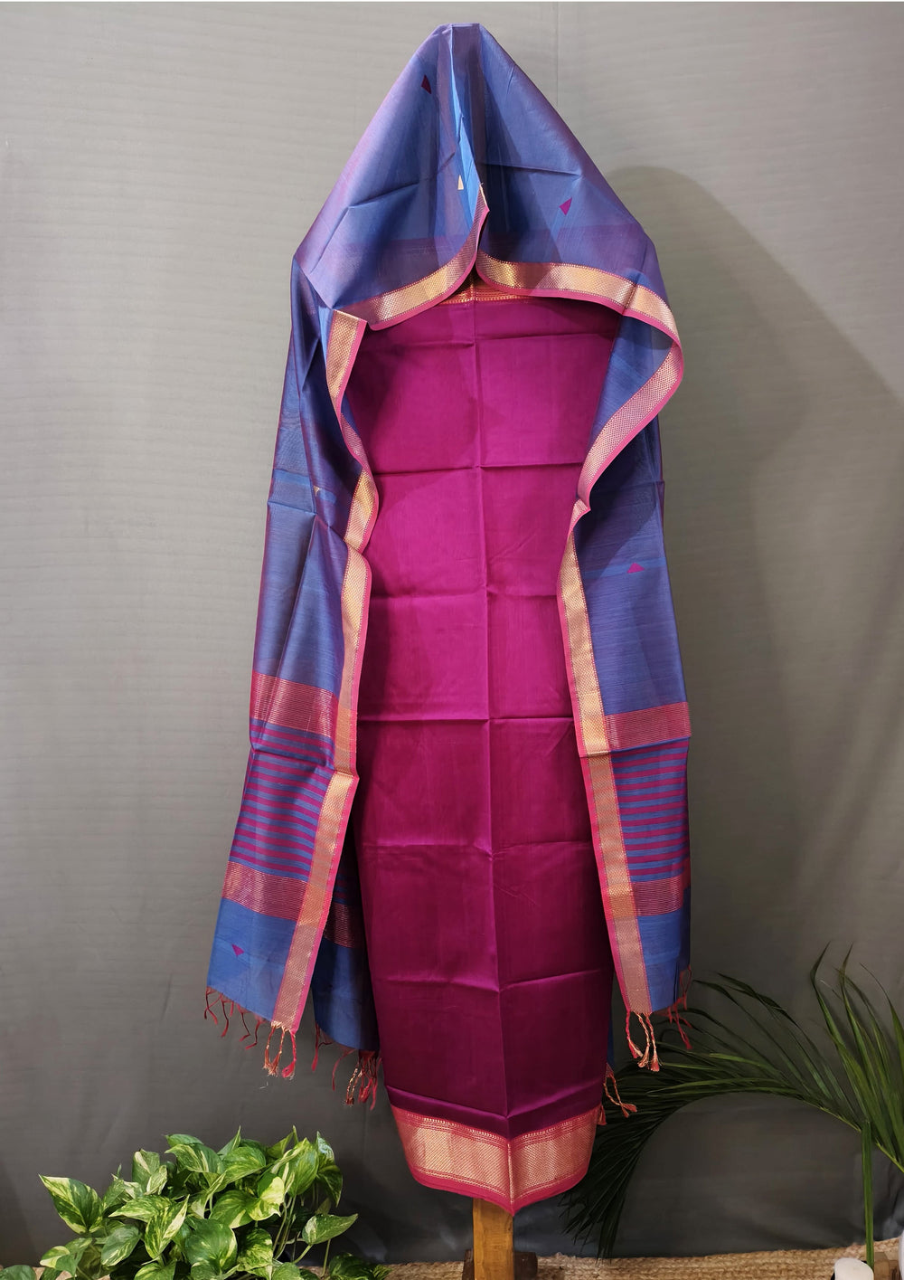 Maheshwari Silk Suit Set - Buti Pink1 - Wefta