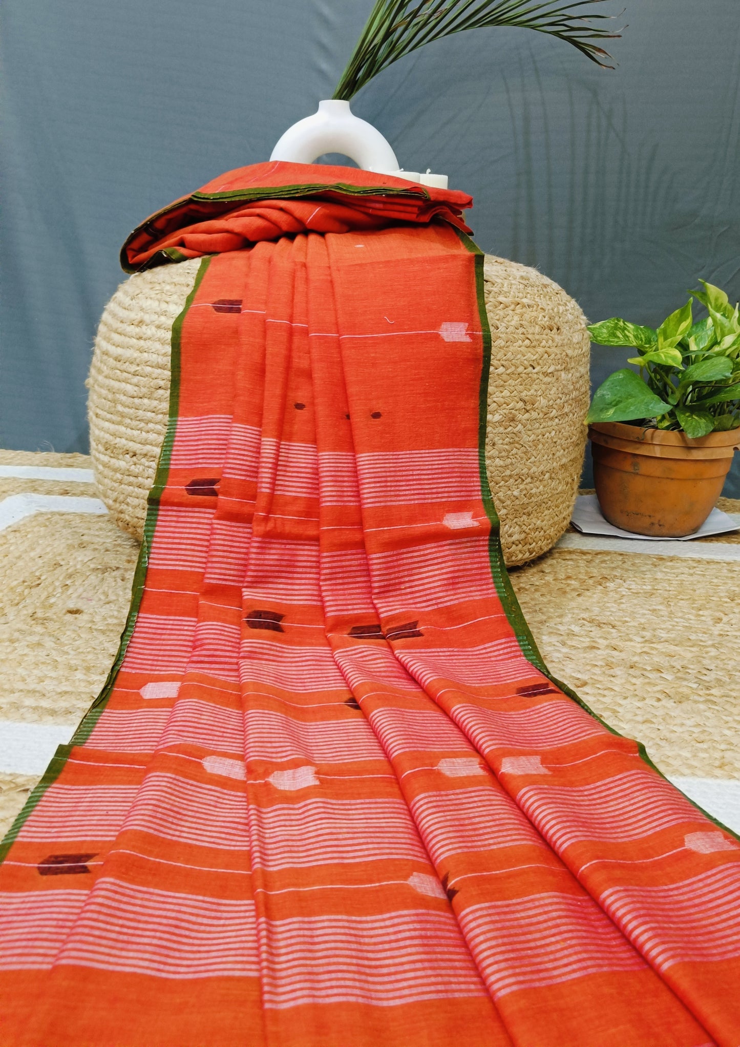 Cotton Jamdani Arrow Buti Saree- Orange