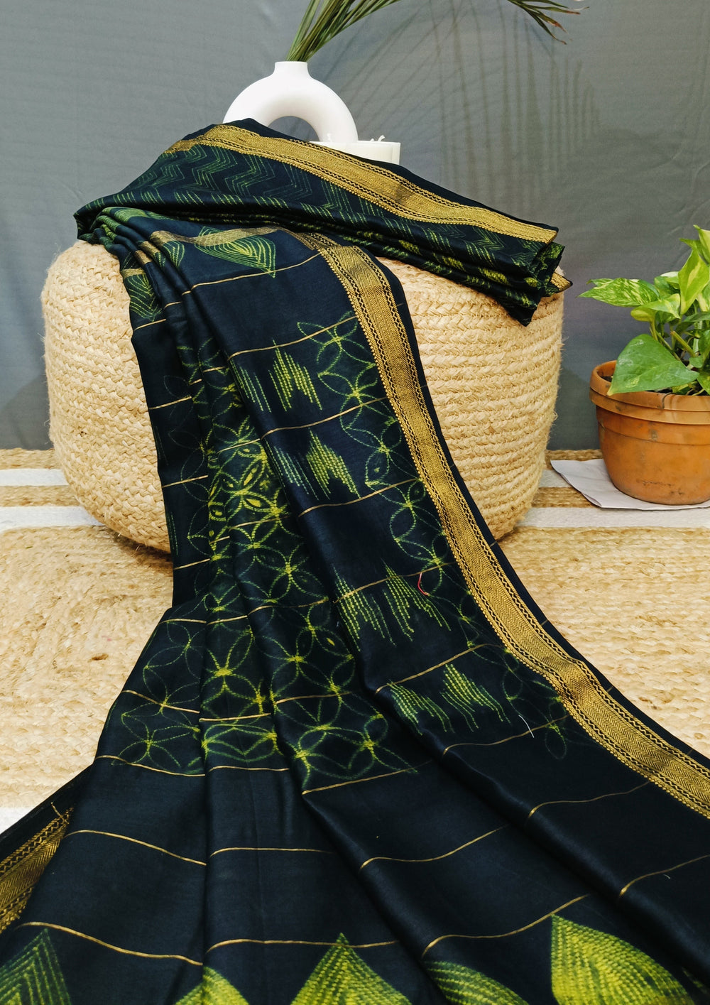 Shibori Maheshwari Saree S7- Green - Wefta